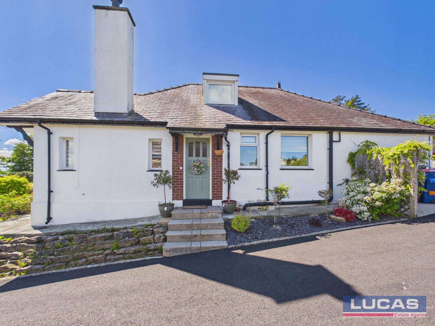 4 bed property in Holyhead Road, Menai Bridge